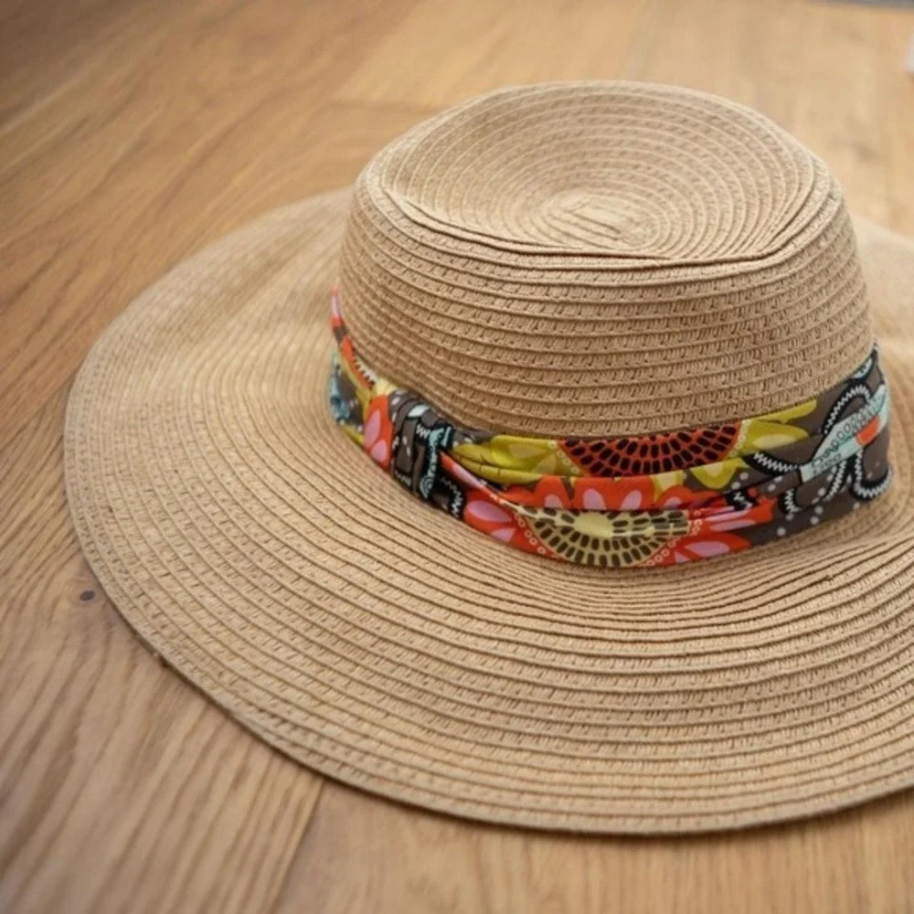 Vera Bradley Wide-Brimmed Floppy Straw Hat‎